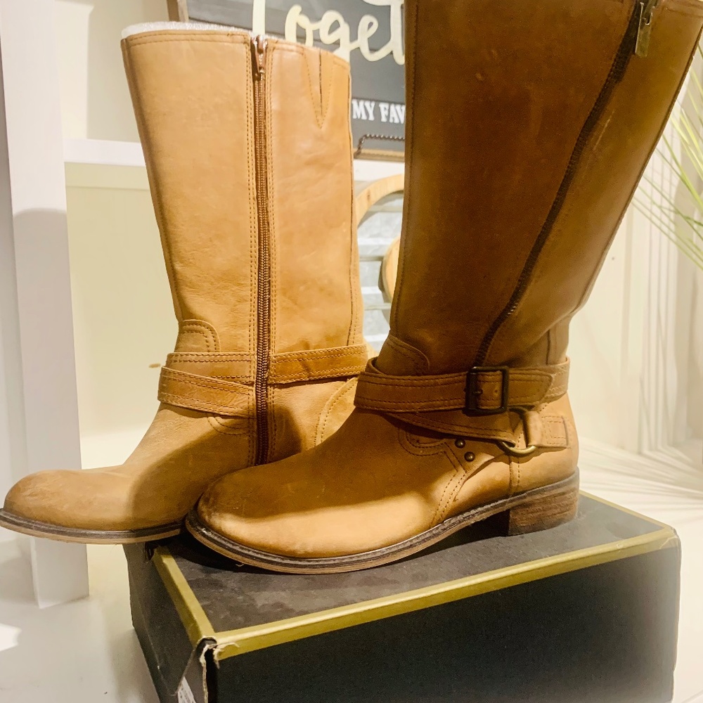 Gianna Bini Boots